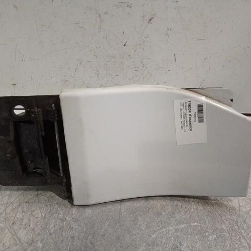 Trappe d'essence RENAULT TRAFIC 3 COURT Trappe d'essence RENAULT TRAFIC 3 COURT