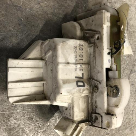 Serrure avant gauche FORD MONDEO 2