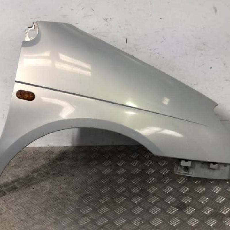Aile avant droit RENAULT SCENIC 1