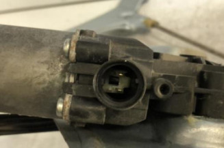 Leve vitre electrique avant gauche RENAULT CLIO 3 Photo n°4