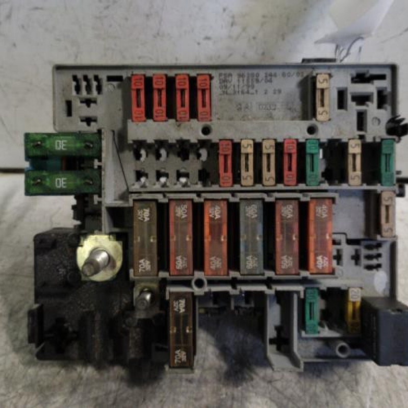 Boitier servitude moteur (BSM) PEUGEOT 206