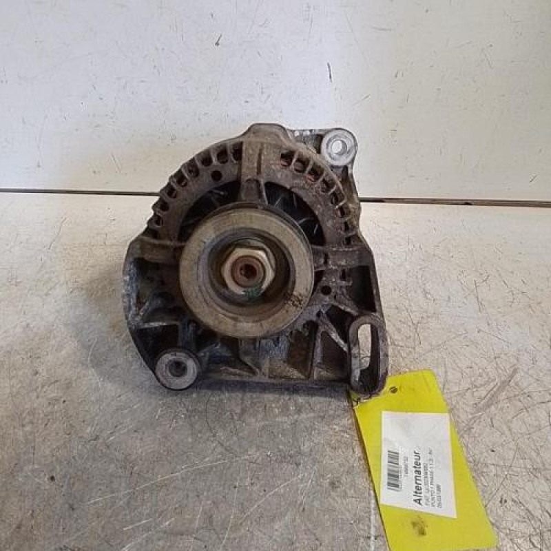Alternateur FIAT PUNTO 1