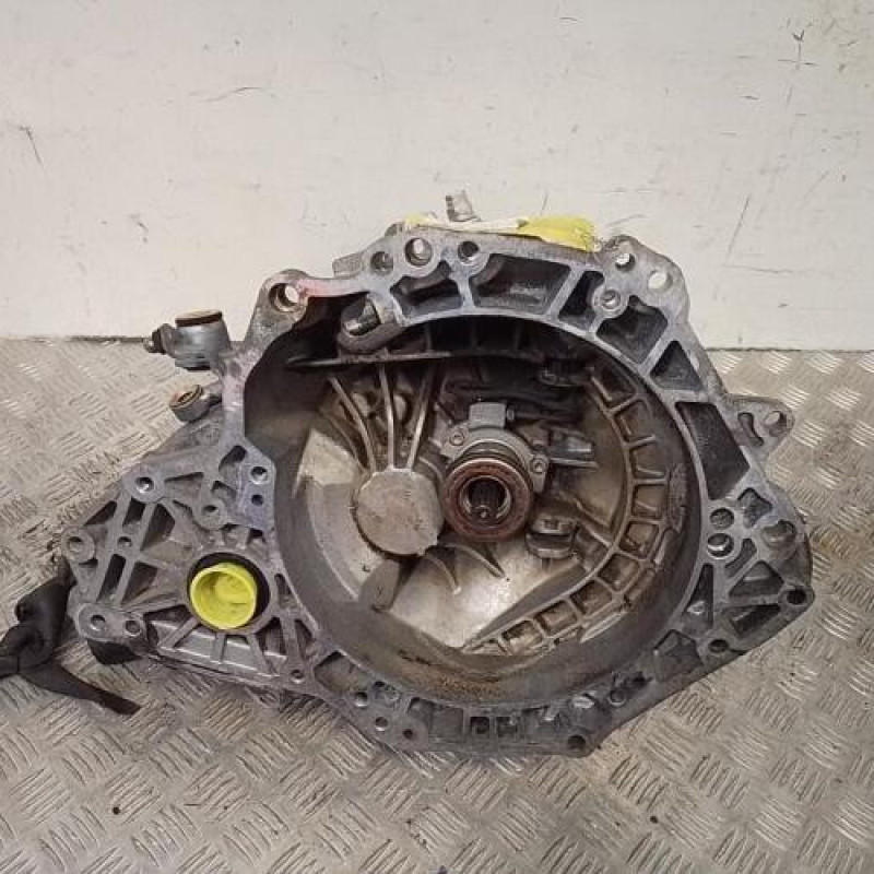 Boite de vitesses OPEL CORSA D