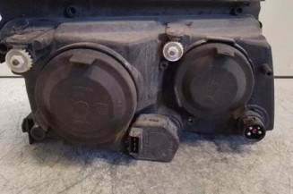 Optique avant principal gauche (feux)(phare) VOLKSWAGEN PASSAT 4