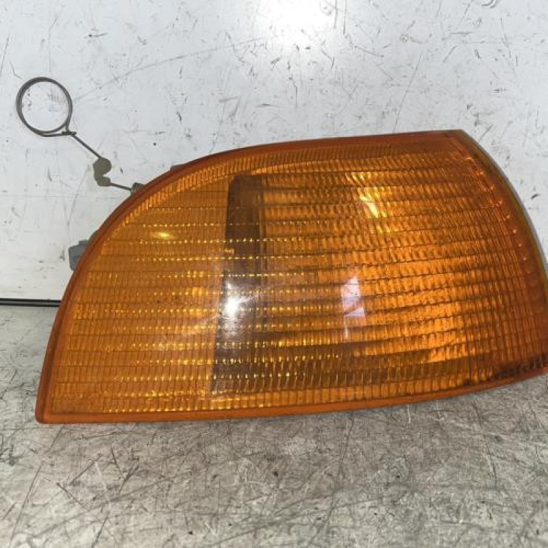 Optique avant secondaire droit (feux)(clignotant) FIAT PUNTO 1