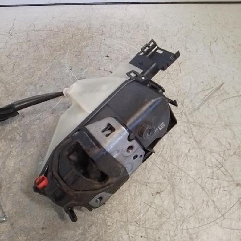 Serrure arriere gauche CITROEN C3 3 Serrure arriere gauche CITROEN C3 3