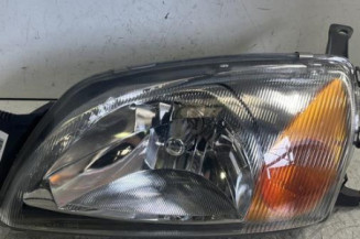 Optique avant principal gauche (feux)(phare) FORD FIESTA 4 Photo n°1