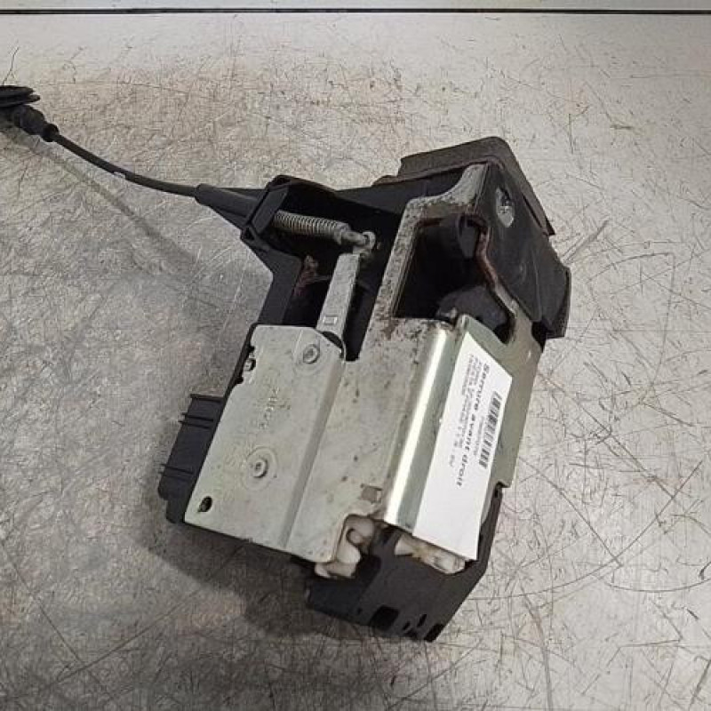 Serrure avant droit FORD FIESTA 5 Serrure avant droit FORD FIESTA 5