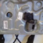 Leve vitre electrique avant droit NISSAN QASHQAI 1
