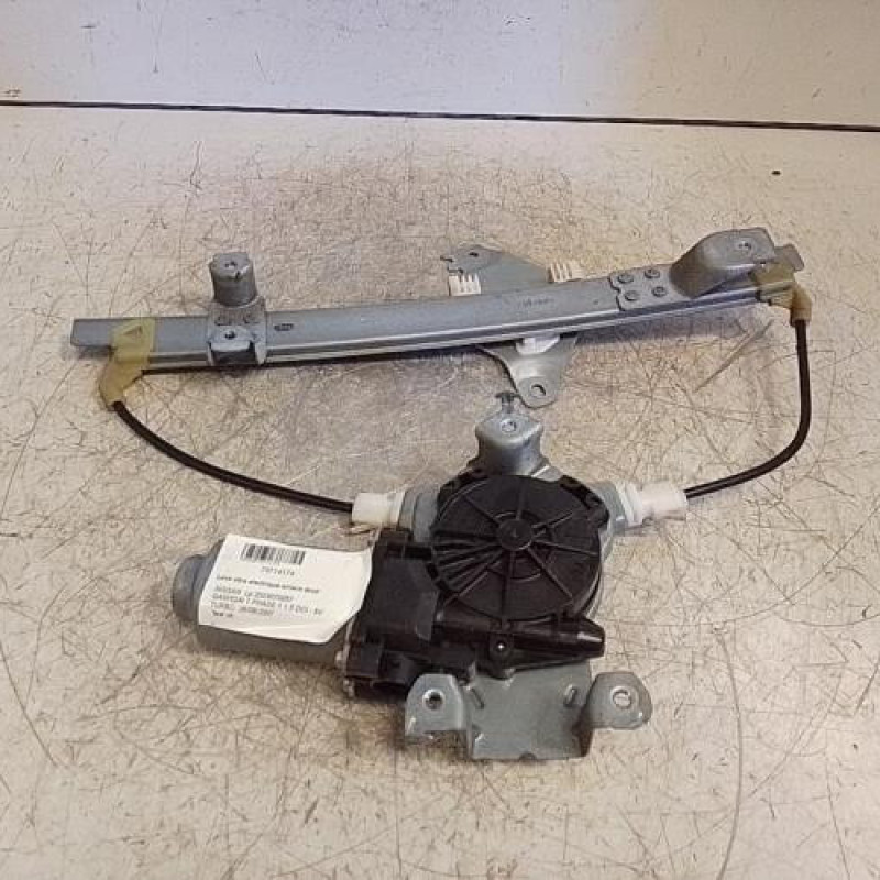 Leve vitre electrique arriere droit NISSAN QASHQAI 1