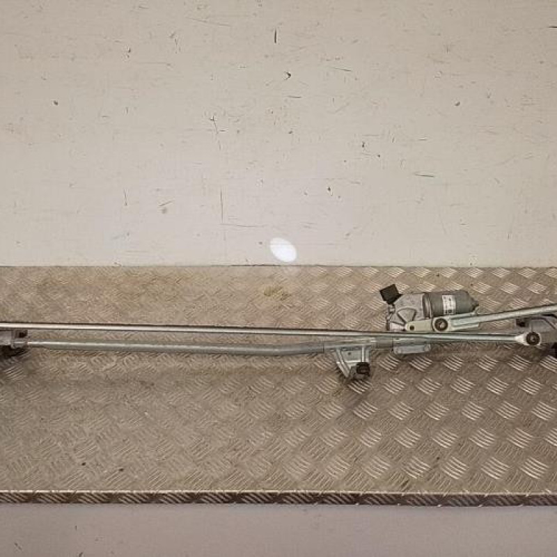 Moteur essuie glace avant OPEL ZAFIRA B