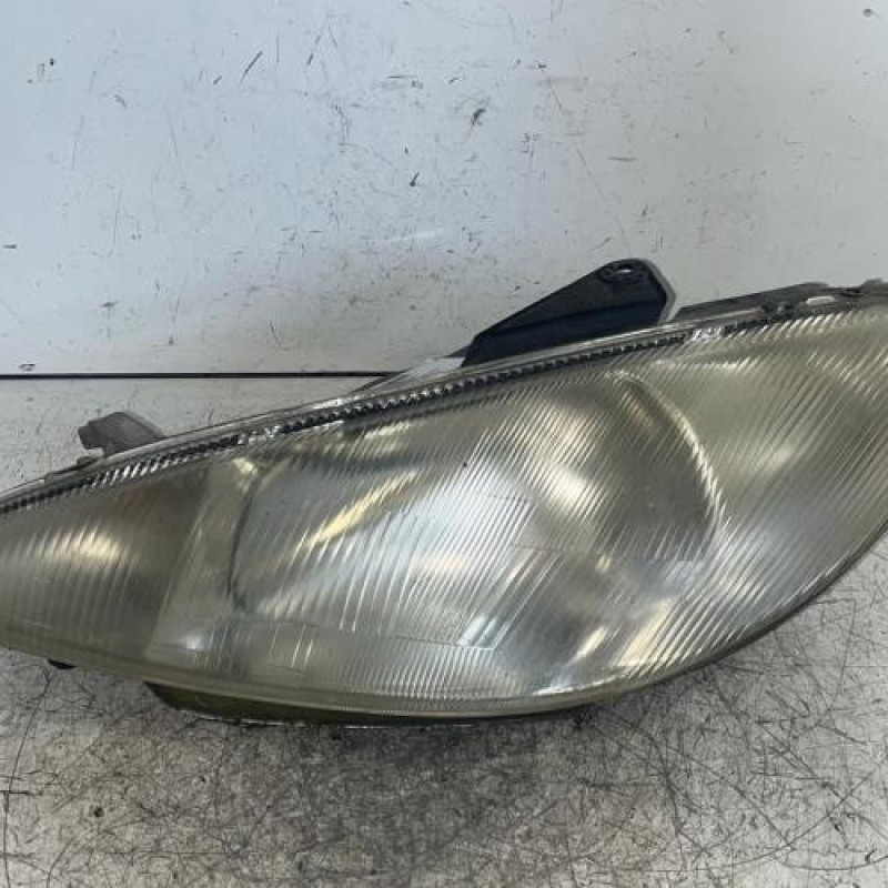 Optique avant principal gauche (feux)(phare) PEUGEOT 206