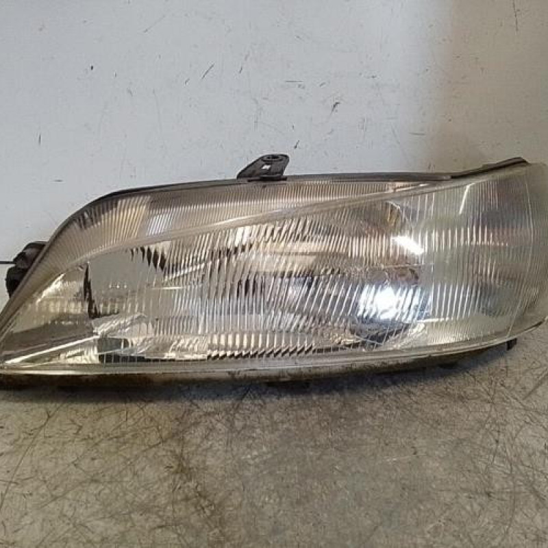 Optique avant principal gauche (feux)(phare) PEUGEOT 306