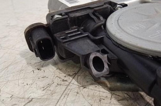 Leve vitre electrique avant droit OPEL AGILA B
