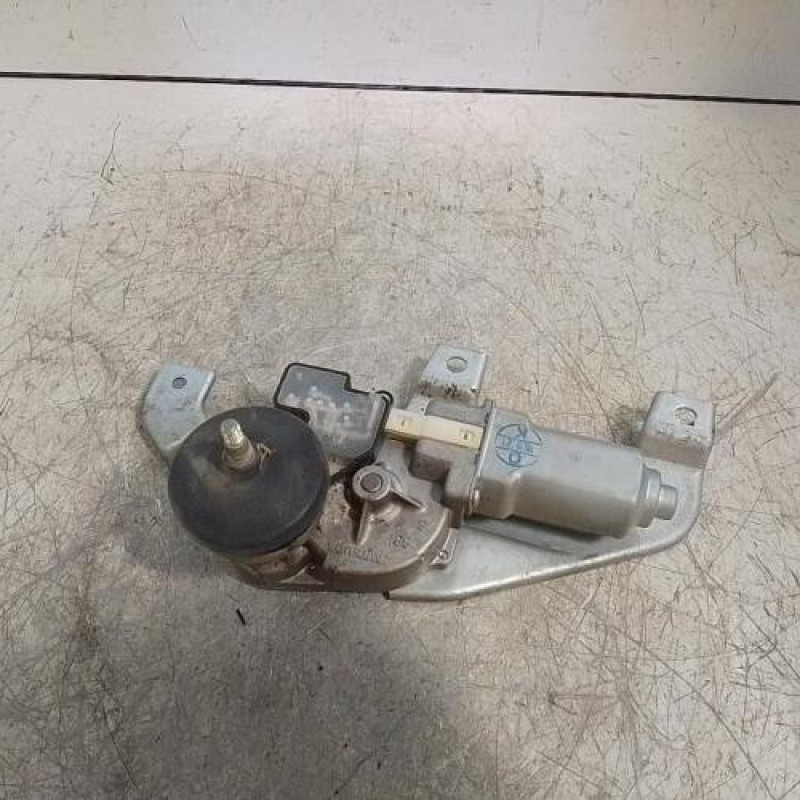 Moteur essuie glace arriere OPEL AGILA B Moteur essuie glace arriere OPEL AGILA B