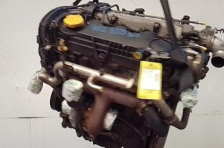 Moteur OPEL ZAFIRA B Photo n°1