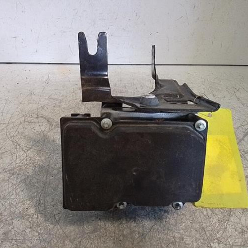 Bloc ABS (freins anti-blocage) RENAULT CLIO 3 Bloc ABS (freins anti-blocage) RENAULT CLIO 3