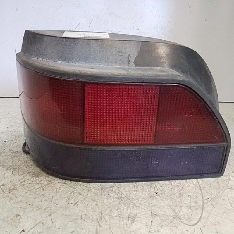 Feu arriere principal gauche (feux) RENAULT CLIO 1