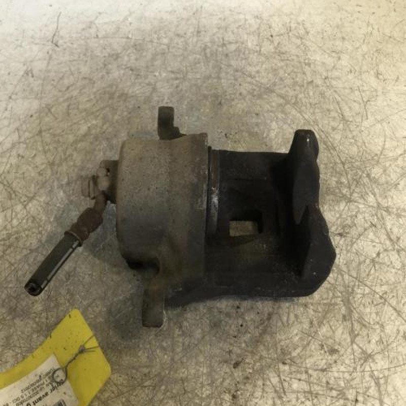 Etrier avant gauche (freinage) NISSAN JUKE 1