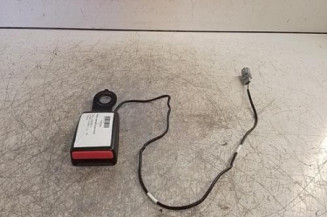 Attache ceinture avant droit DACIA SANDERO 2 Photo n°1