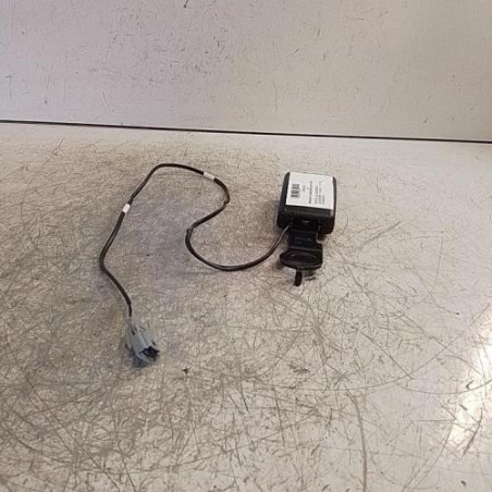 Attache ceinture avant droit DACIA SANDERO 2