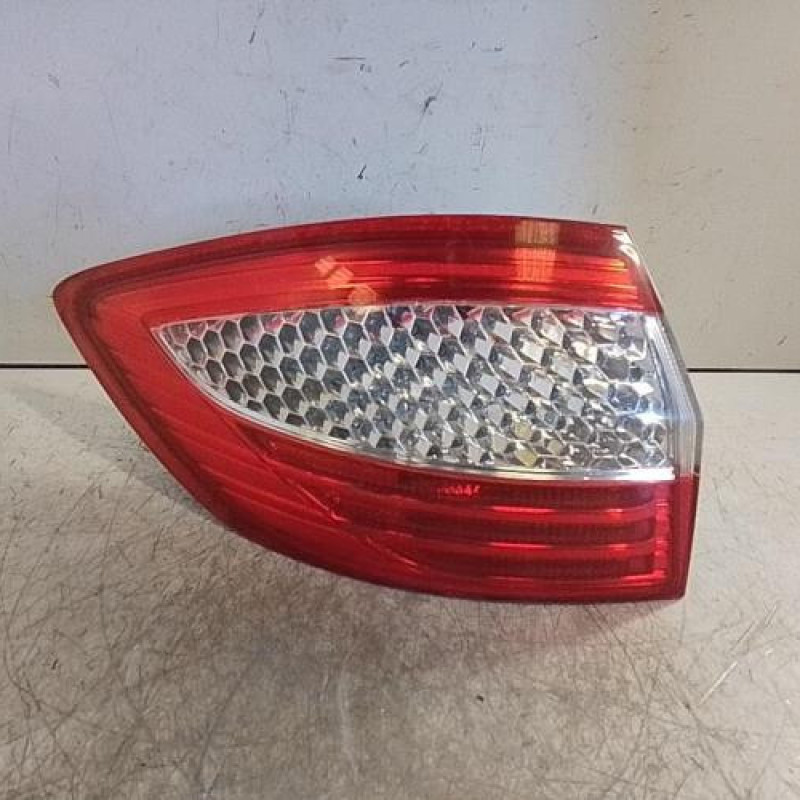 Feu arriere principal gauche (feux) FORD MONDEO 3