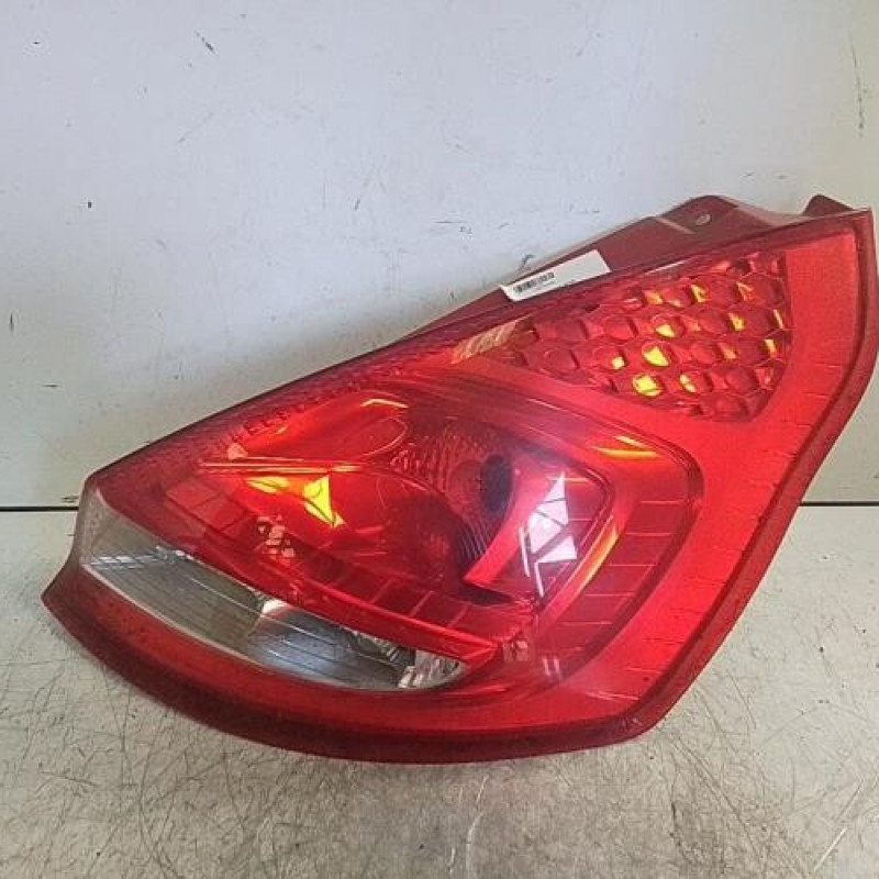 Feu arriere principal droit (feux) FORD FIESTA 6