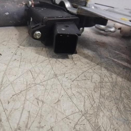Leve vitre electrique avant droit OPEL MERIVA B