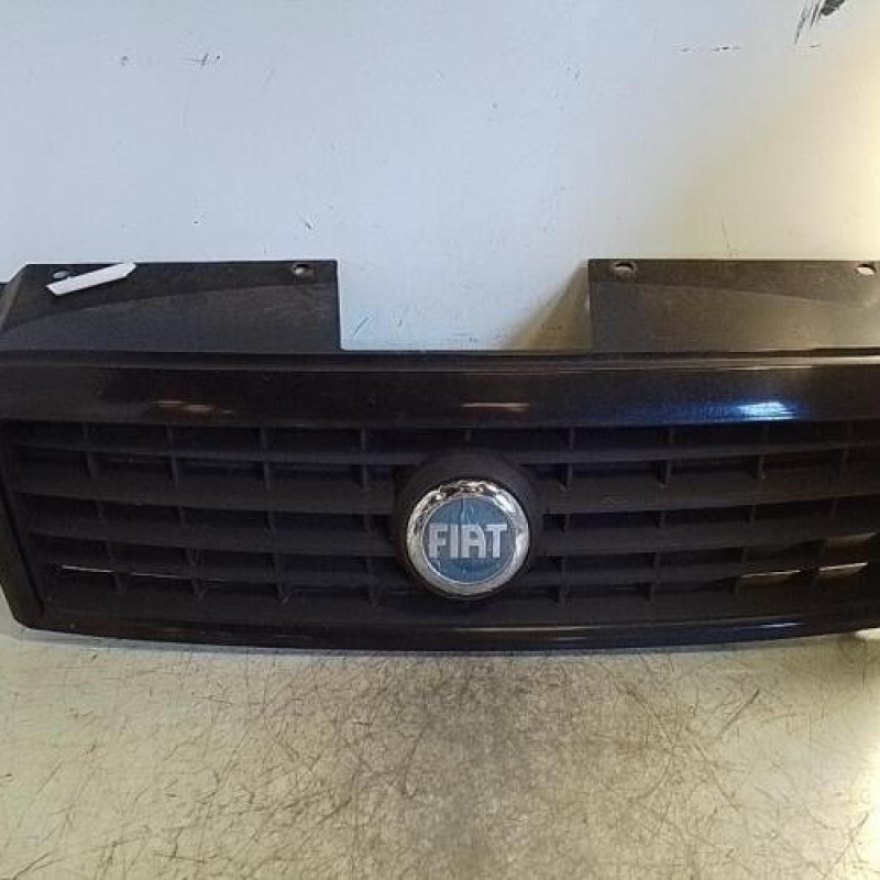 Calandre FIAT DOBLO 1 Calandre FIAT DOBLO 1