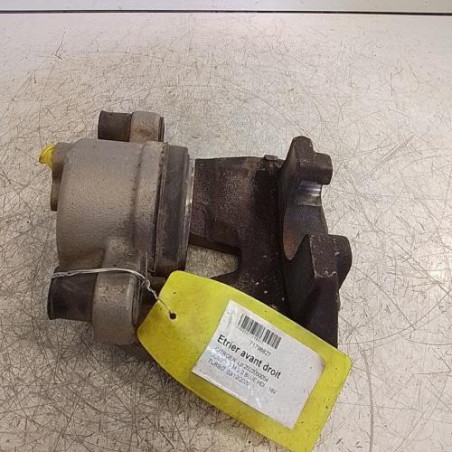 Etrier avant droit (freinage) CITROEN JUMPY 3 M Photo n°1