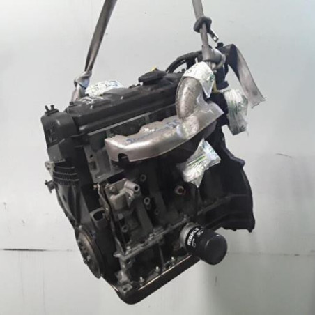 Moteur CITROEN SAXO Photo n°1
