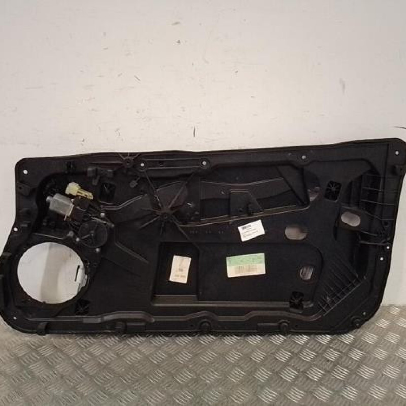 Leve vitre electrique avant droit FORD FIESTA 6