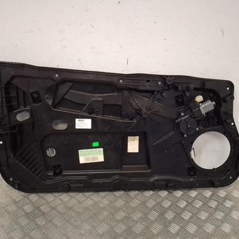 Leve vitre electrique avant gauche FORD FIESTA 6