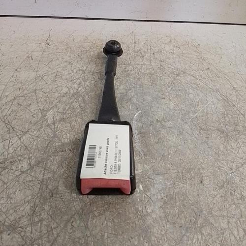 Attache ceinture avant gauche FORD FIESTA 6
