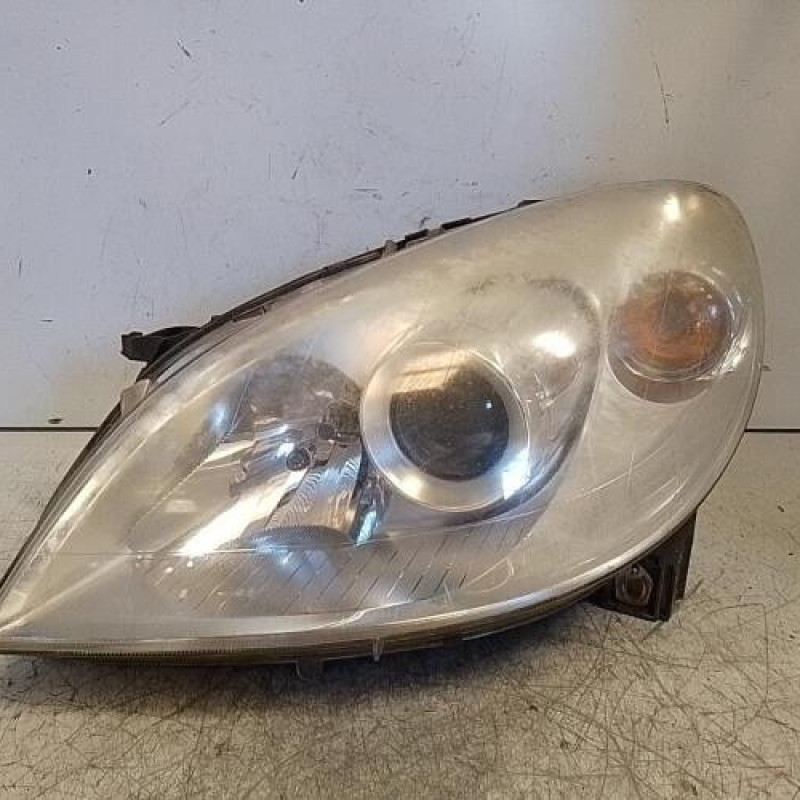 Optique avant principal gauche (feux)(phare) MERCEDES CLASSE B 245
