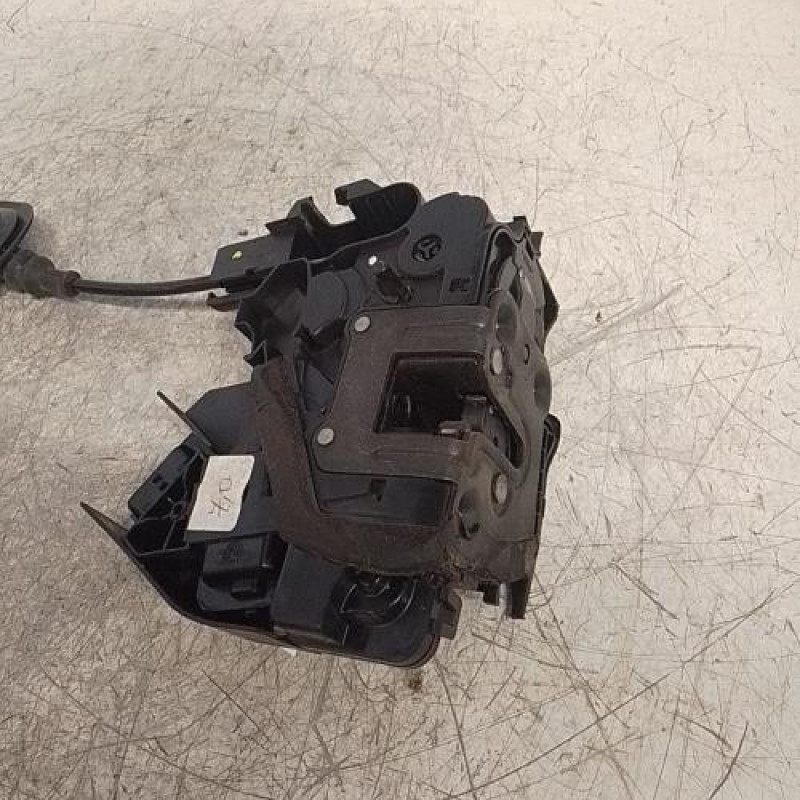 Serrure arriere gauche RENAULT MEGANE 4 Serrure arriere gauche RENAULT MEGANE 4