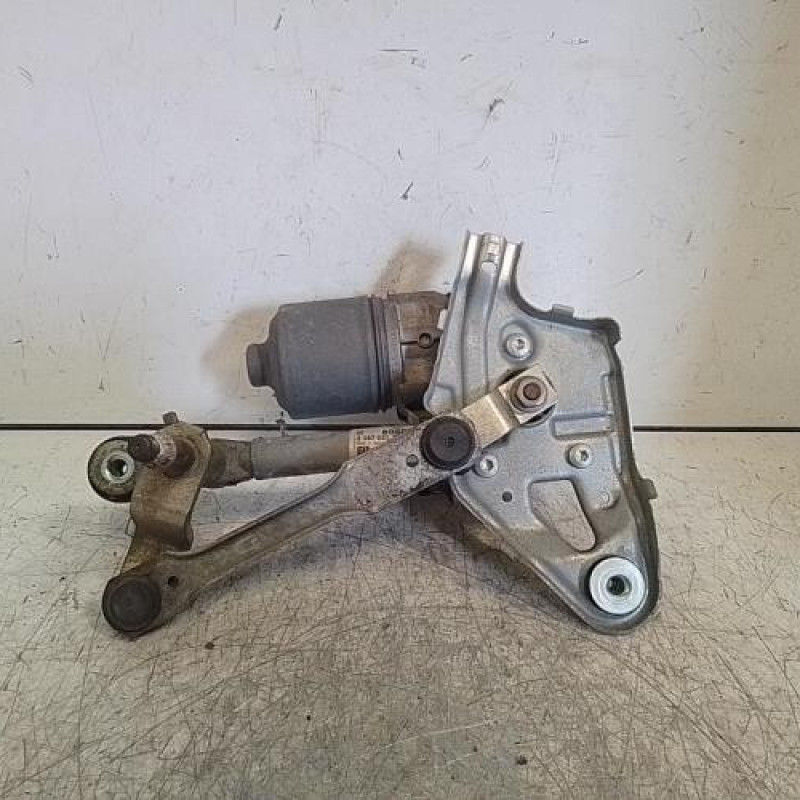 Moteur essuie glace avant droit PEUGEOT 3008 1