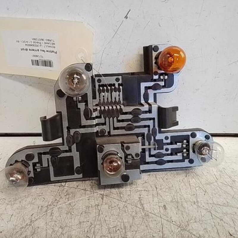 Platine feu arriere droit RENAULT MEGANE 1