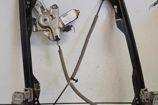 Leve vitre electrique avant droit FORD FOCUS 1 Photo n°1