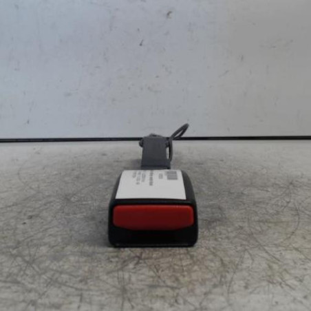 Attache ceinture avant droit RENAULT CLIO 4 Photo n°1