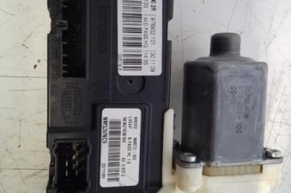 Leve vitre electrique avant droit RENAULT LAGUNA 3 Photo n°3