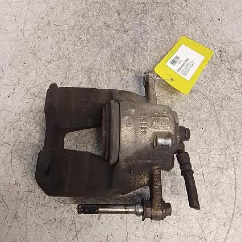Etrier avant droit (freinage) RENAULT MEGANE 4 Etrier avant droit (freinage) RENAULT MEGANE 4