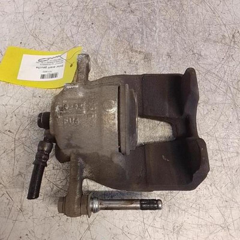 Etrier avant gauche (freinage) RENAULT MEGANE 4