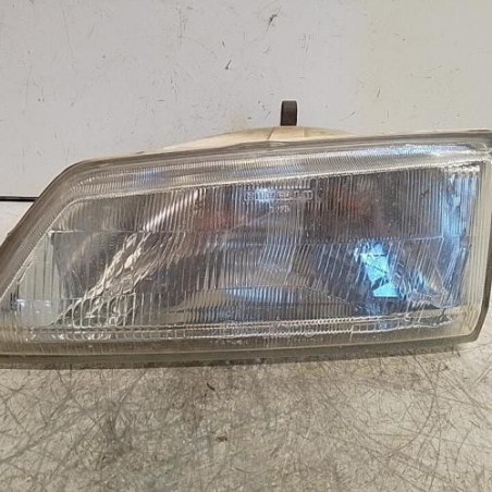 Optique avant principal gauche (feux)(phare) PEUGEOT 106