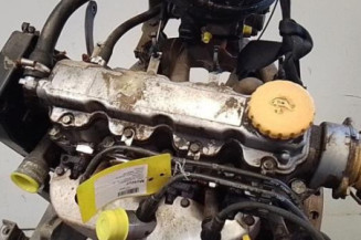 Moteur OPEL CORSA B Photo n°6
