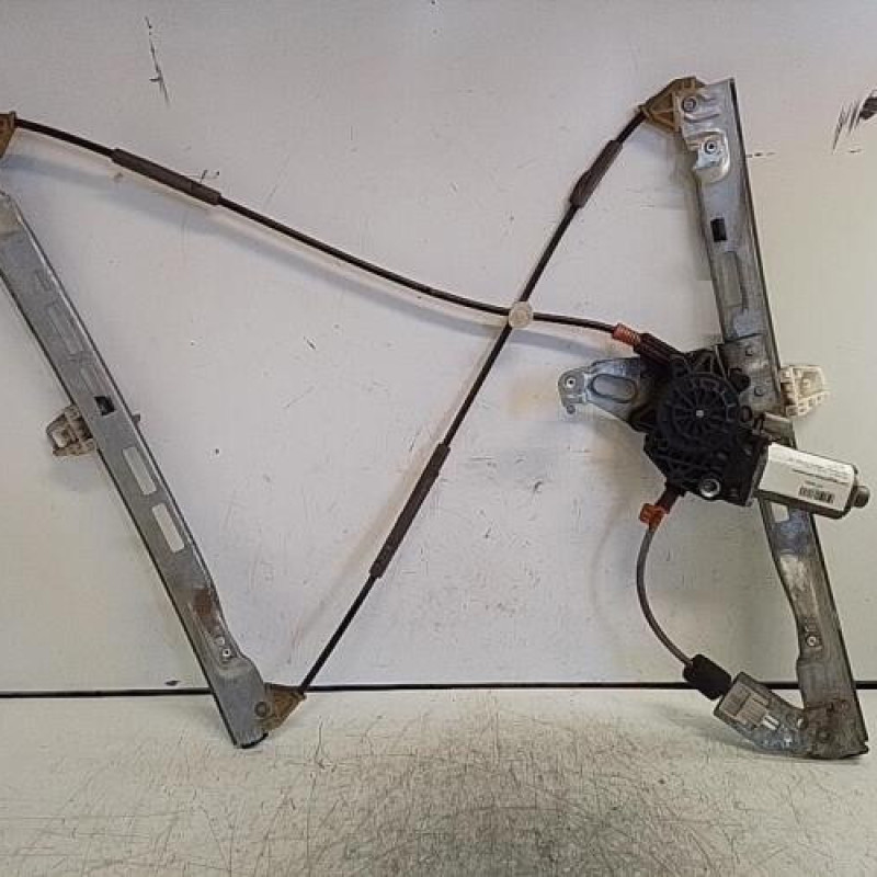 Leve vitre electrique avant gauche PEUGEOT 206