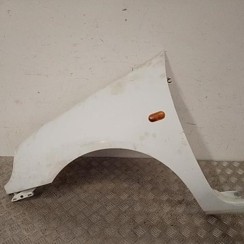 Aile avant gauche RENAULT CLIO 2 Aile avant gauche RENAULT CLIO 2