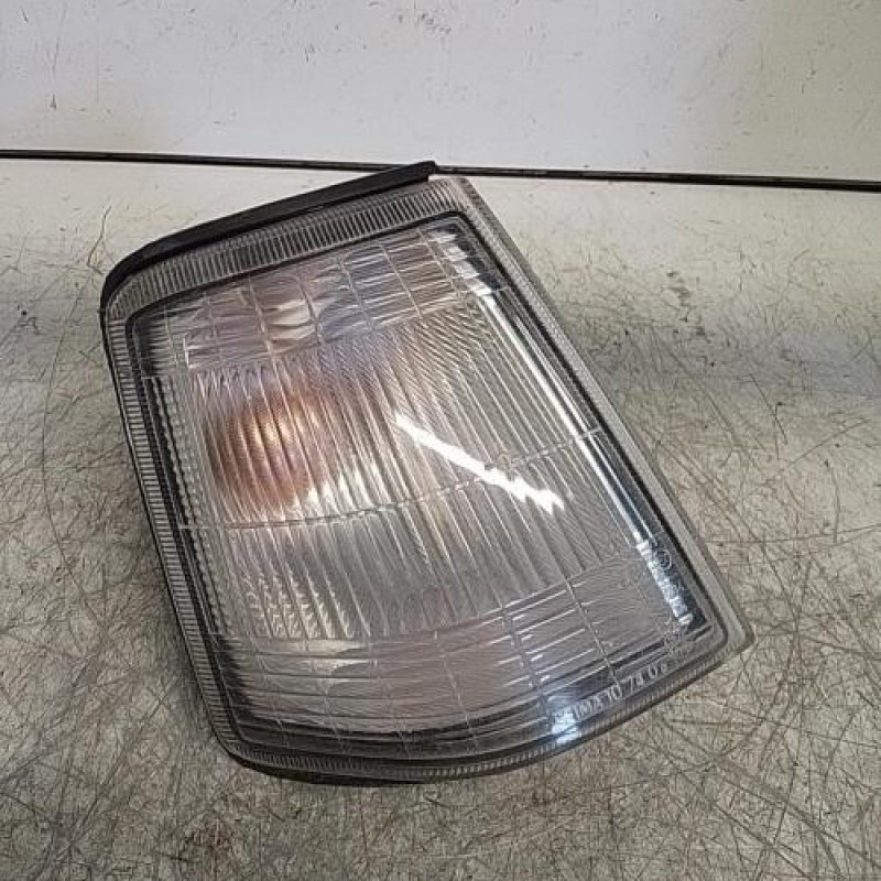 Optique avant secondaire droit (feux)(clignotant) PEUGEOT 309