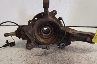 Moyeu avant gauche OPEL MOVANO B