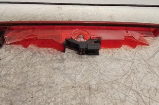 Feu arriere stop central RENAULT CLIO 3